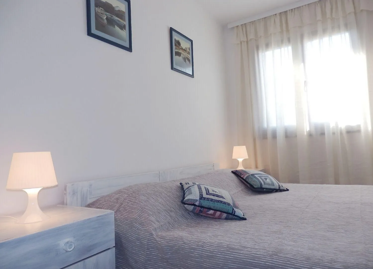 Apartments Med メドゥリン